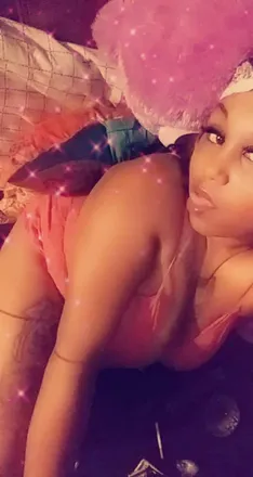 OnlyFans cuenta u64642843 header 2