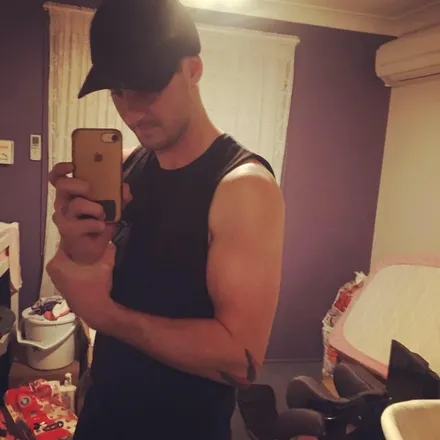 OnlyFans account  kyle.ando header 2