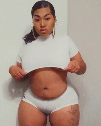 OnlyFans account  vvsflossy avatar 1