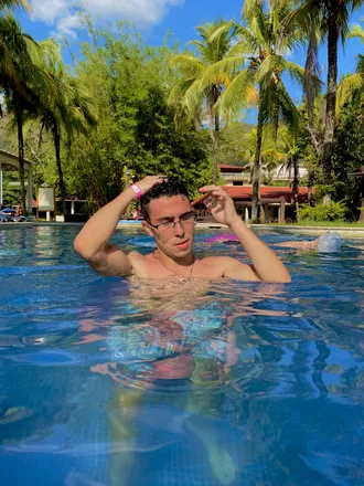 OnlyFans cuenta edycrx header 2