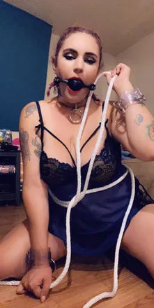 OnlyFans account  prettyklu4 header 2