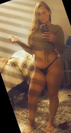 OnlyFans cuenta u196440018 header 2