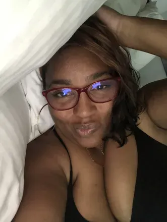 OnlyFans cuenta curvycutiellevee avatar 1