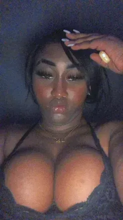 OnlyFans cuenta chocolatebarbie3 avatar 1