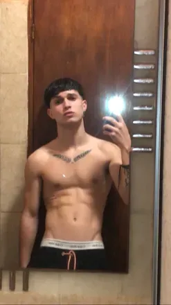 OnlyFans cuenta santiii_medina avatar 1