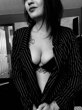 OnlyFans cuenta nottheaveragemom header 2
