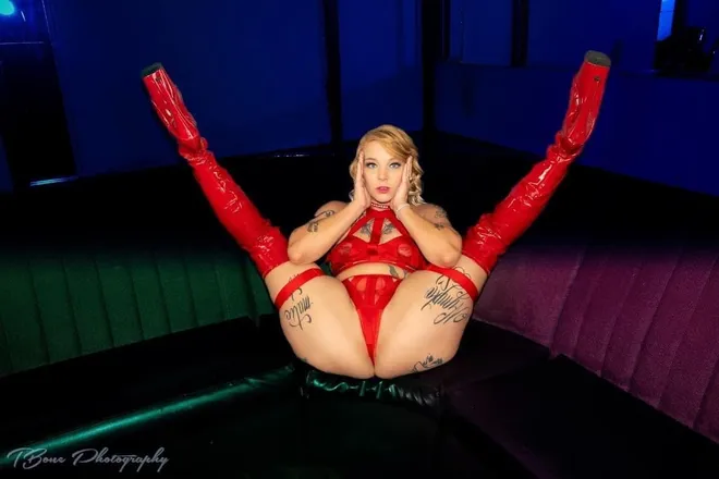 OnlyFans cuenta sumslim69 header 2