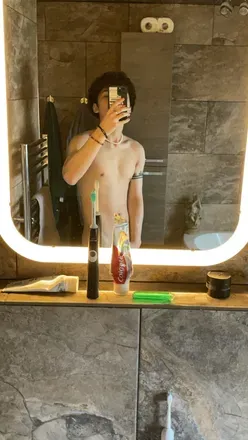 OnlyFans cuenta stanniee0219 avatar 1