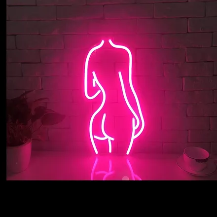 OnlyFans cuenta pinkvalex header 2