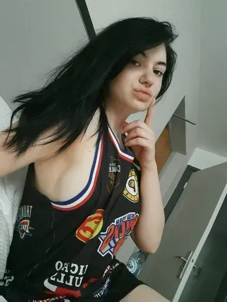 OnlyFans cuenta miakralj avatar 1