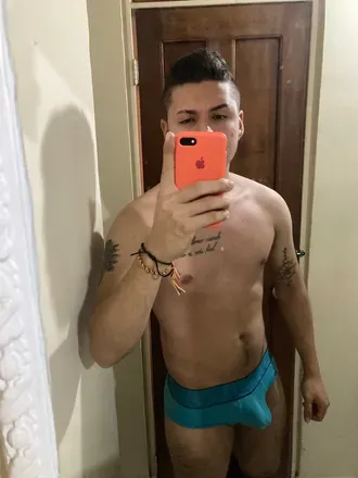 OnlyFans cuenta alejandrost avatar 1