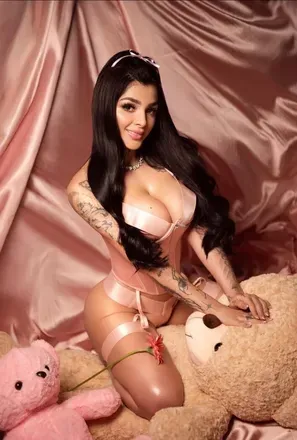 OnlyFans cuenta karelyruizoficial avatar 1