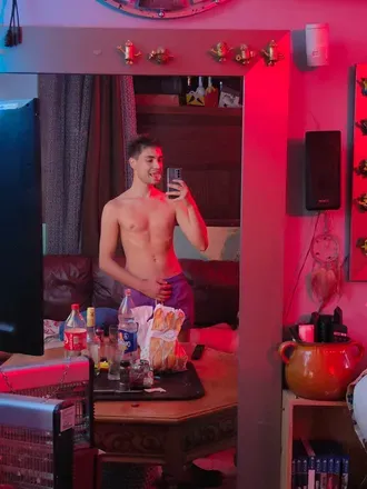 OnlyFans cuenta ptitqdenfer avatar 1