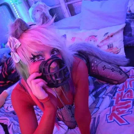 OnlyFans cuenta raeraefox header 2