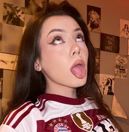 OnlyFans cuenta larissajone avatar 1