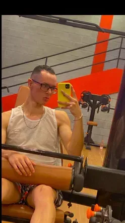 OnlyFans account  samuelcalimerio header 2