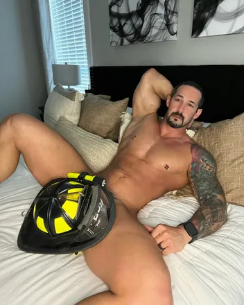OnlyFans cuenta loganchase28 header 2