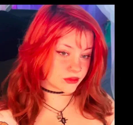 OnlyFans cuenta flooziy previous_avatars_1 3