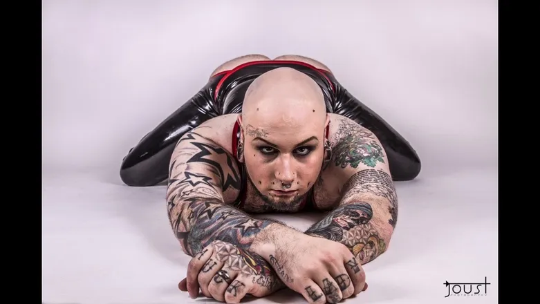 OnlyFans cuenta rubbrbear header 2