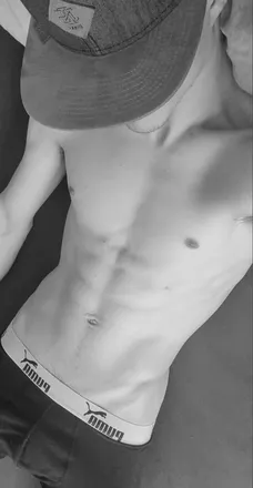 OnlyFans cuenta hottestgermanxl header 2