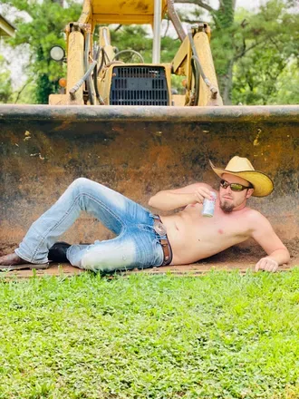 OnlyFans account  itsrob header 2