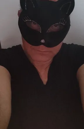 OnlyFans cuenta uomomascherato header 2