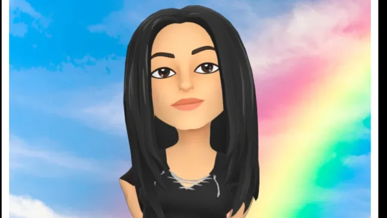 OnlyFans cuenta latinafootsiequeen header 2