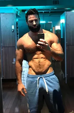 OnlyFans cuenta alpharodxl avatar 1