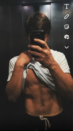 OnlyFans cuenta tomasdykomury header 2