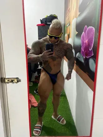 OnlyFans account  iammackyna avatar 1