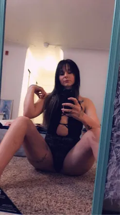 OnlyFans cuenta sugarbee1990 header 2