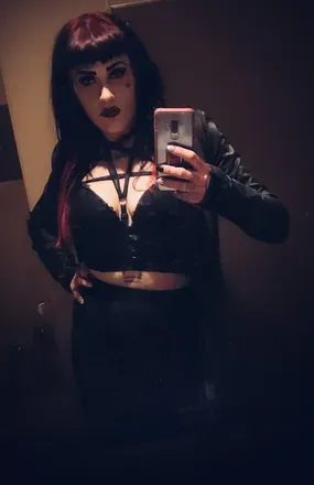 OnlyFans cuenta robinxxxgraves avatar 1