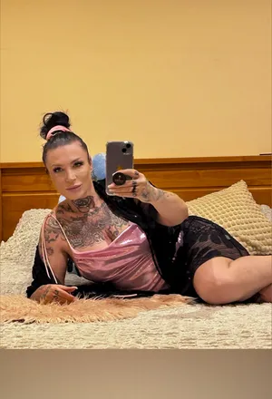 OnlyFans cuenta tanja.lenoir.free header 2
