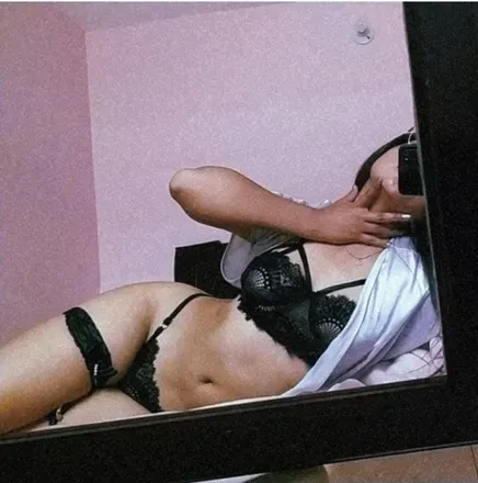 OnlyFans cuenta lindaanny header 2