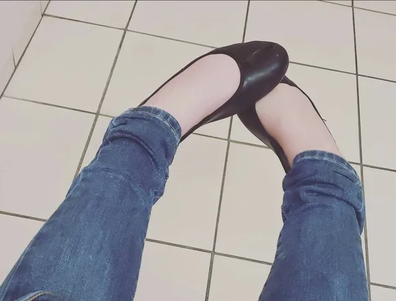 OnlyFans cuenta lennoxsfeet header 2