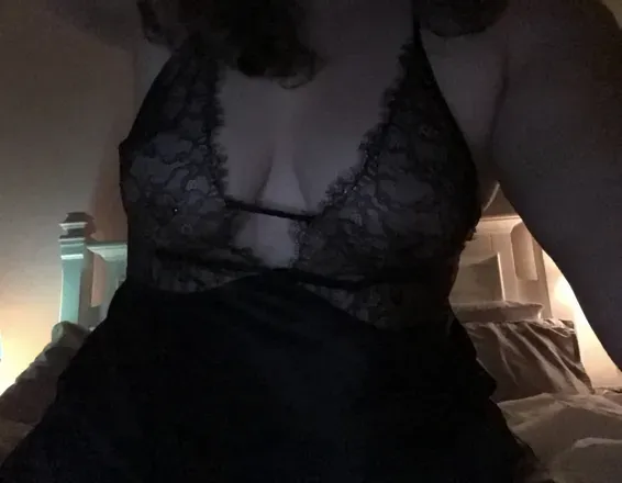 OnlyFans cuenta lovelylilpet avatar 1