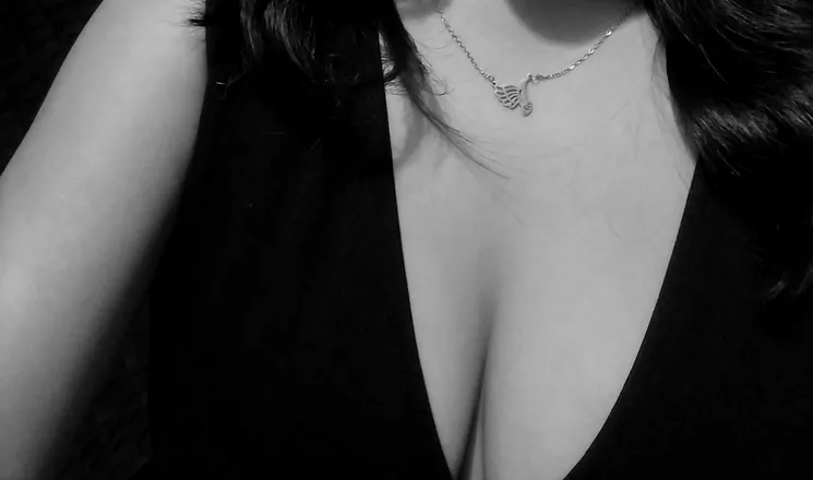 OnlyFans cuenta karenlatina4you header 2