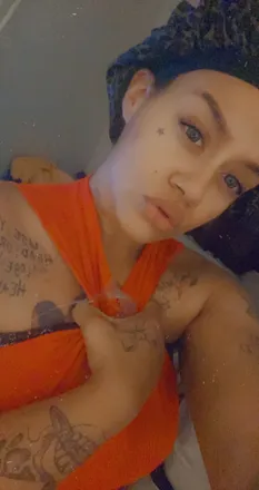 OnlyFans cuenta suxk_yo_soul718 header 2