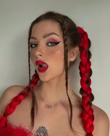 OnlyFans cuenta jasse_your_wife avatar 1