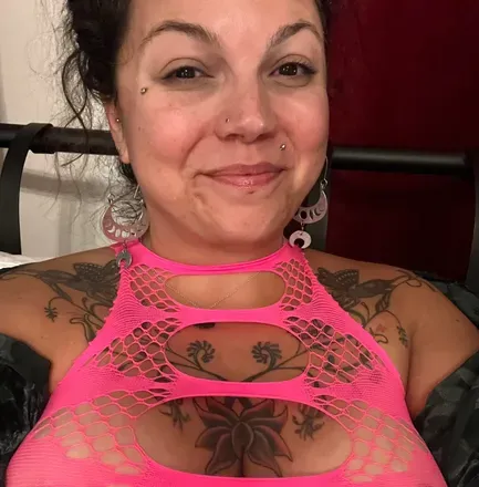 OnlyFans account  sorceress_amber avatar 1