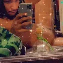 OnlyFans account  countrywoodxx avatar 1
