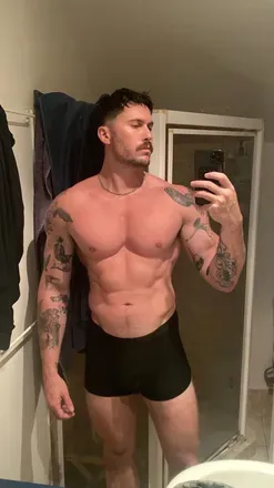 OnlyFans cuenta handsomeluke avatar 1