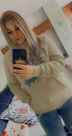 OnlyFans cuenta blondyonly97 header 2