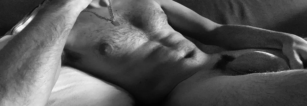 OnlyFans cuenta hotguyturin header 2
