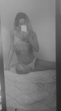 OnlyFans cuenta lilbabygirl0 header 2