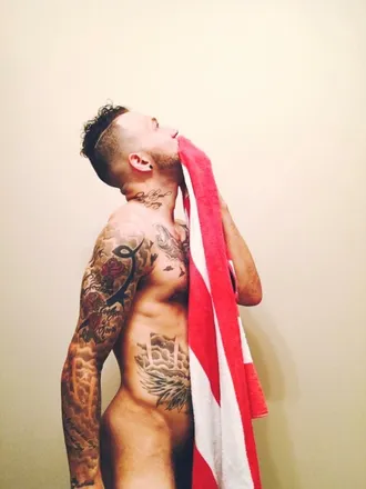 OnlyFans cuenta whois_anthh header 2