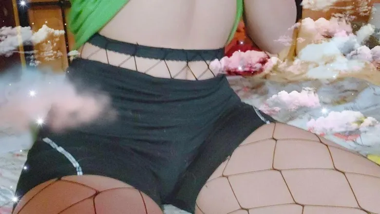 OnlyFans cuenta peachykittyxo header 2