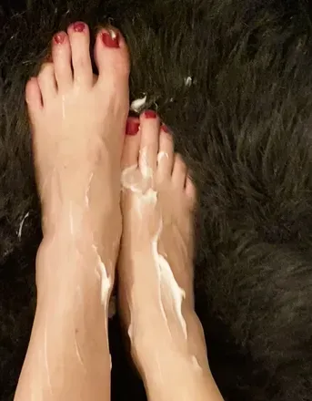 OnlyFans cuenta smallandcuteswedishfeet avatar 1