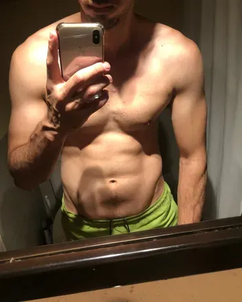 OnlyFans cuenta brandonainez header 2