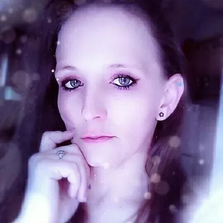 OnlyFans account  lilmomma12131987 avatar 1